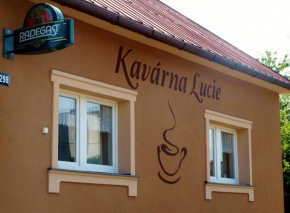 Kavárna Lucie s ubytováním